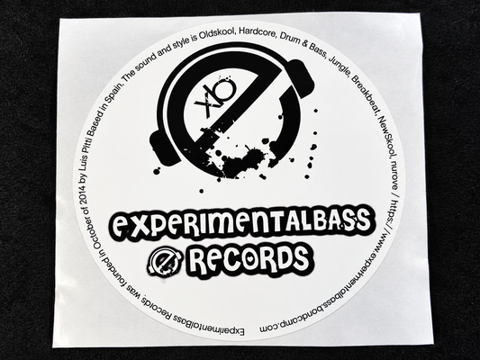Detalle de la pegatina grande de ExperimentalBass Records