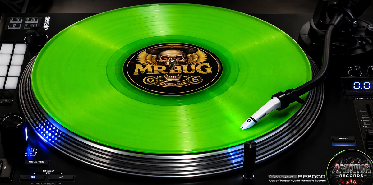Luis Pitti, Mr Bug – Germain 006 (Green Vinyl)