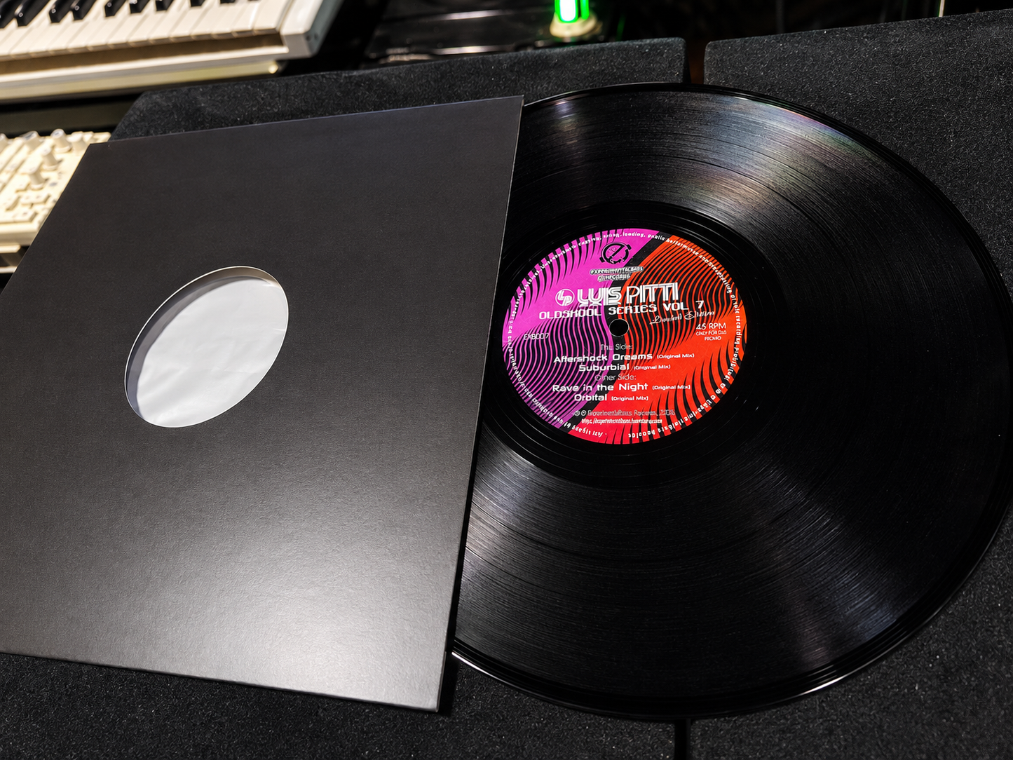 OLDSKOOL SERIES VOL 7 (Limited Edition Of 100 Copies)
