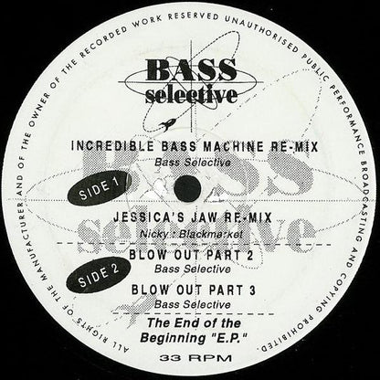 Bass Selective - The End Of The Beginning E.P., etiqueta con lista de temas