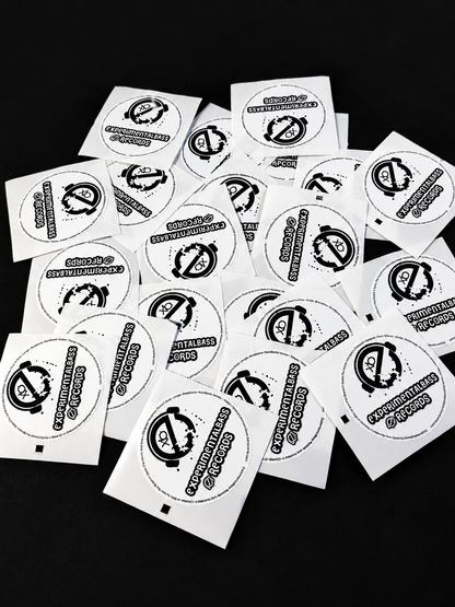 Varias pegatinas blancas de ExperimentalBass Records